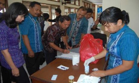 Pegawai NakerTransos Denpasar Di Tes Urine