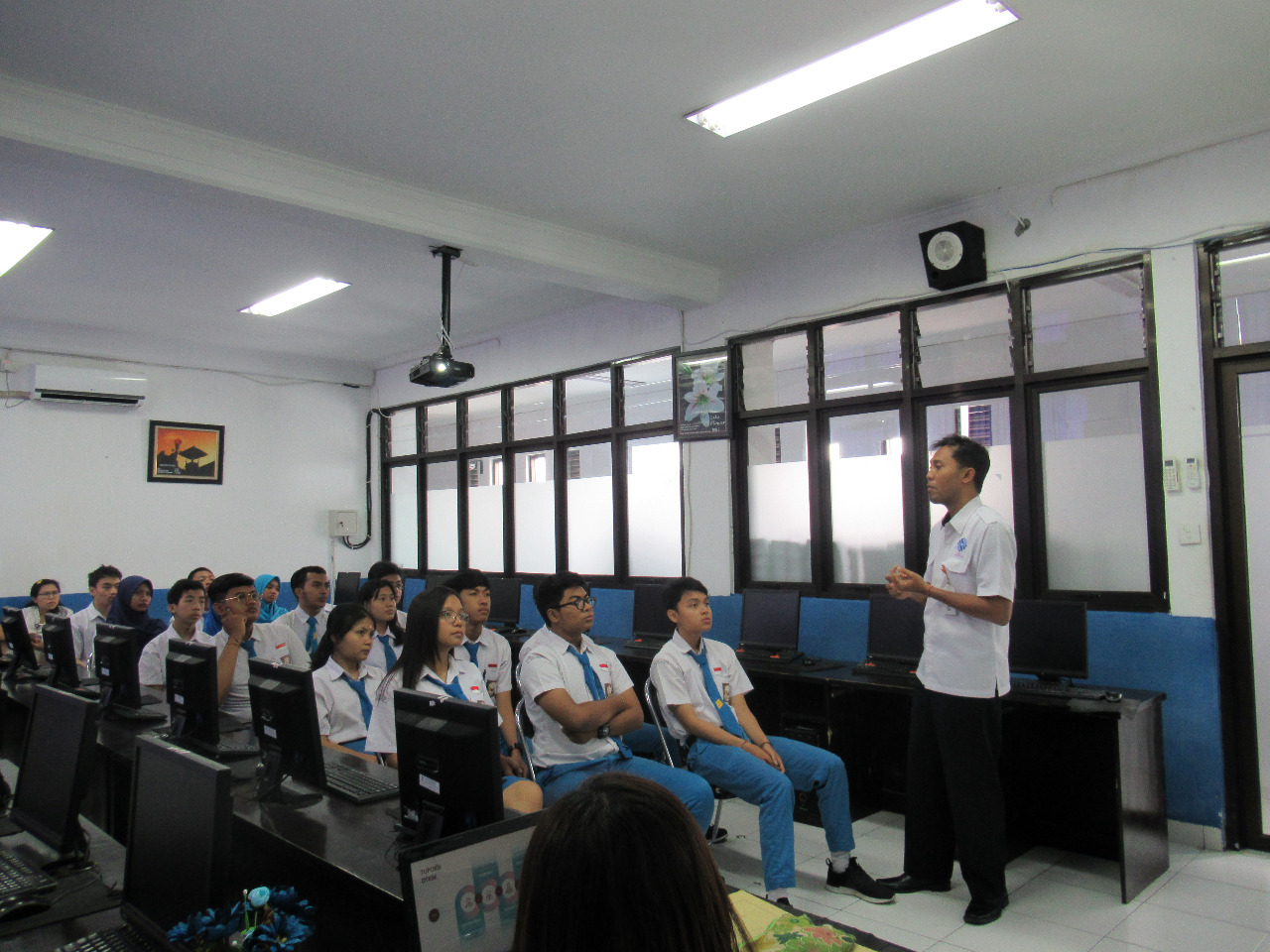Penyuluhan dan Bimbingan Jabatan (PBJ) di SMK TI Bali Global