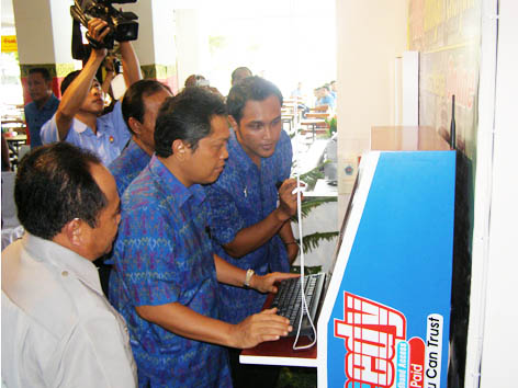 LAUNCHING KIOS LOWONGAN PEKERJAAN (BURSA KERJA ONLINE)